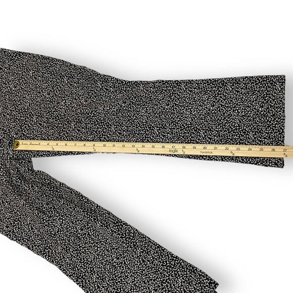 Anthropologie Womens Essential Crop Flare Pants Small Black Leopard Pull On - Picture 14 of 15